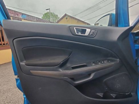 Used 2018 Ford EcoSport SE AWD/4WD image 13