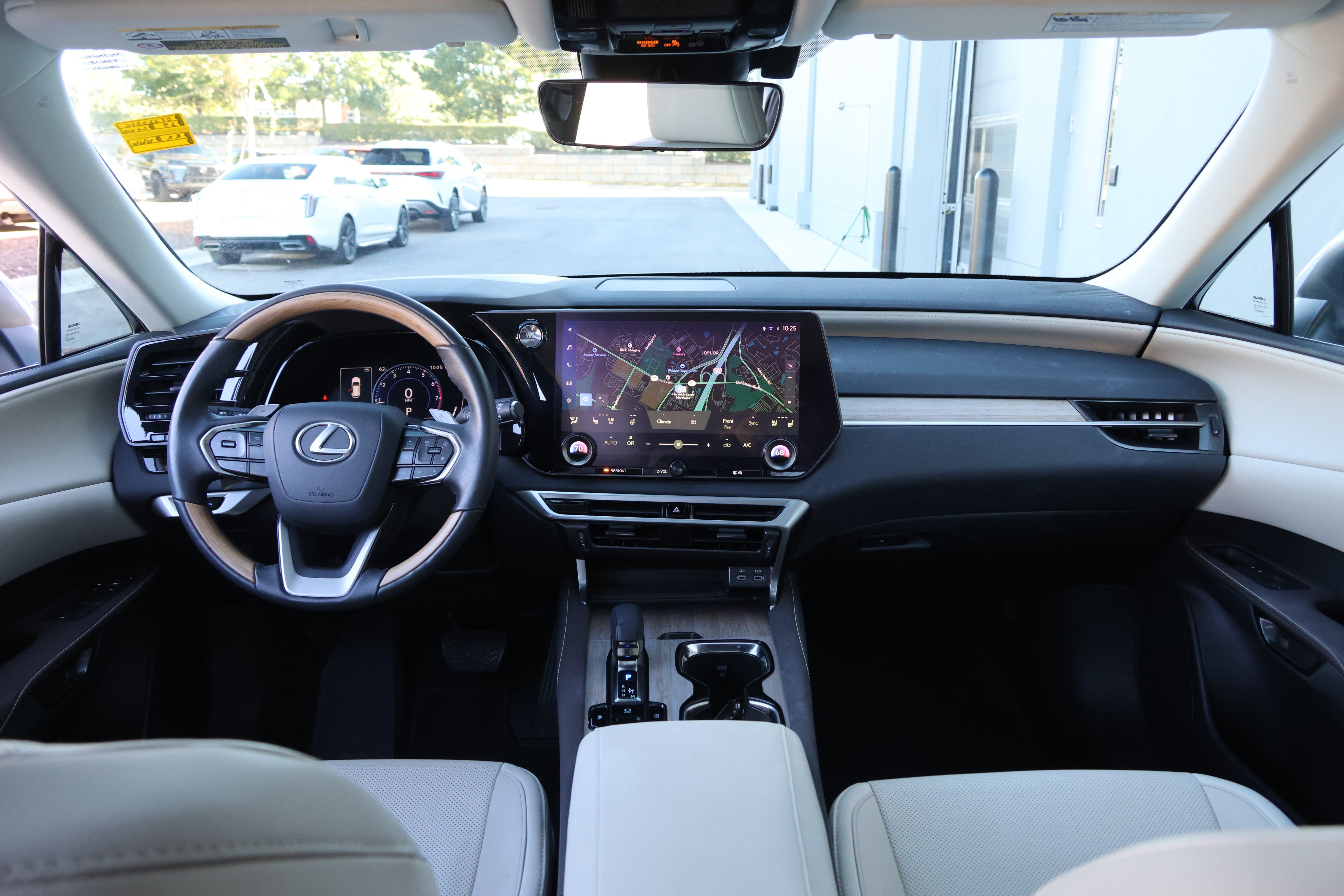 Used 2024 Lexus RX 350 Premium w/ Accessory Package (Z1) FWD image 27