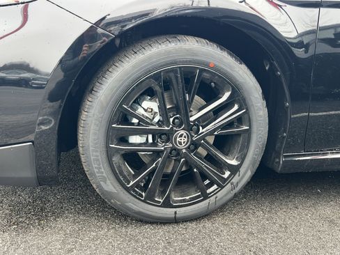 New 2026 Toyota Camry SE image 5