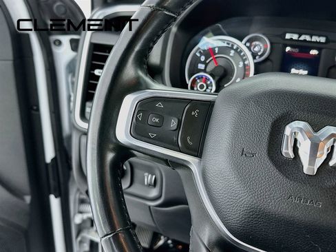 Used 2024 RAM 3500 Big Horn AWD/4WD image 16