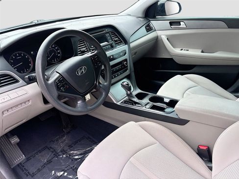 Used 2015 Hyundai Sonata SE image 10