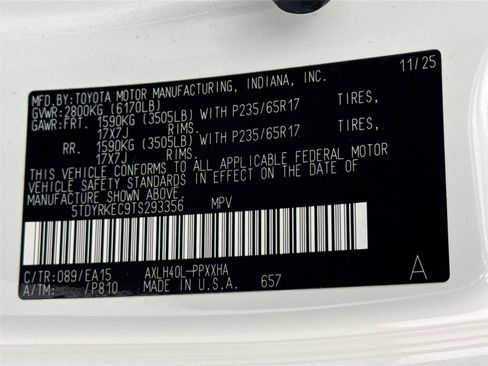 Certified 2026 Toyota Sienna XLE FWD image 47