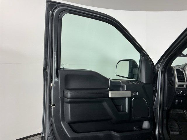 Used 2020 Ford F150 Lariat w/ Equipment Group 502A Luxury AWD/4WD image 12