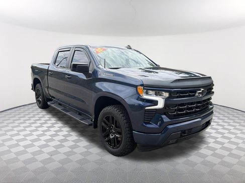 Used 2022 Chevrolet Silverado 1500 RST AWD/4WD image 3