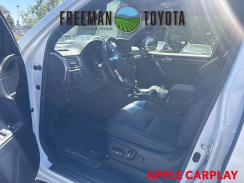 Used 2022 Lexus GX 460 Premium w/ Premium Package AWD/4WD image 7