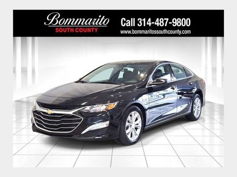 Used 2025 Chevrolet Malibu LT FWD image 1
