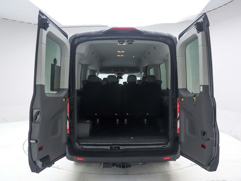 Used 2020 Ford Transit 350 XLT RWD image 10