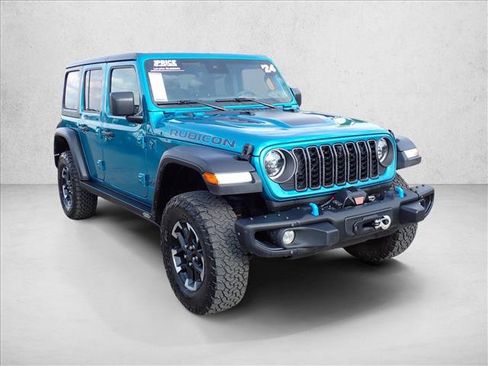 Used 2024 Jeep Wrangler Unlimited Rubicon 4xe w/ Capability Package AWD/4WD image 6