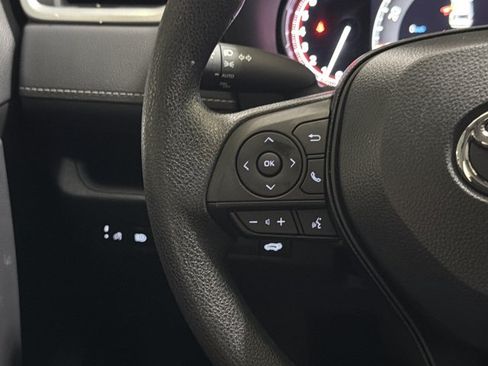 Used 2024 Toyota RAV4 XLE w/ Convenience Package FWD image 30
