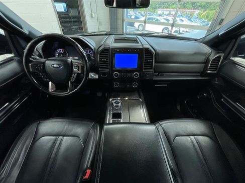 Used 2021 Ford Expedition Max Limited RWD image 19