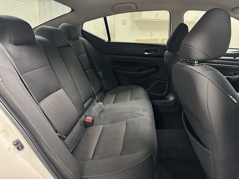 Used 2021 Nissan Altima 2.5 SV image 13