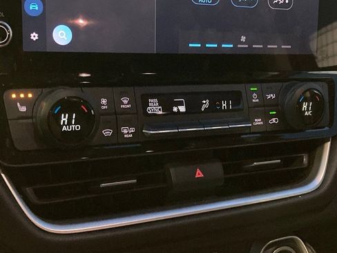 Certified 2024 Toyota Grand Highlander XLE image 24