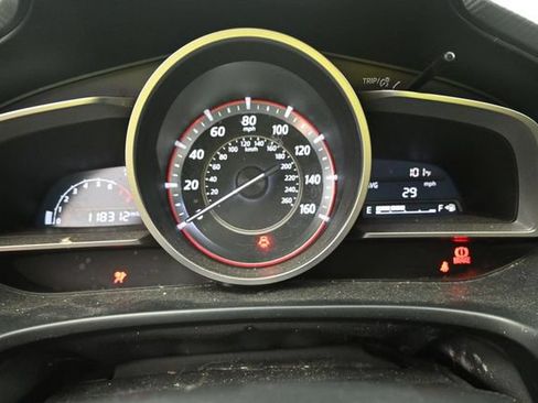 Used 2016 MAZDA MAZDA3 i Sport FWD image 18