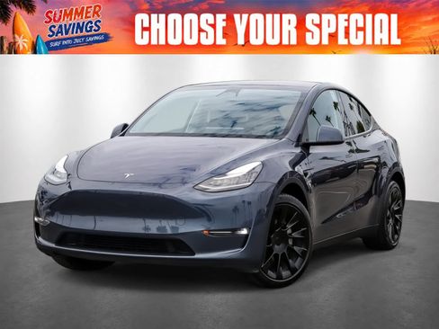 Used 2023 Tesla Model Y AWD image 1