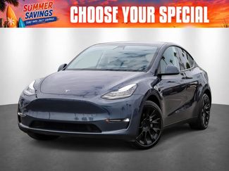 Used 2023 Tesla Model Y AWD video 1