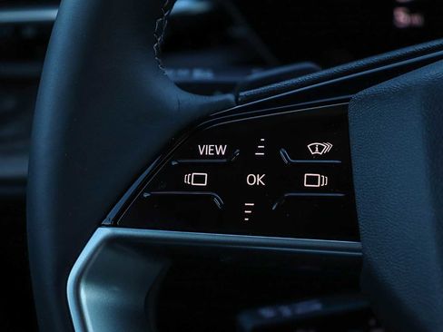 New 2025 Audi Q5 Premium Plus image 18
