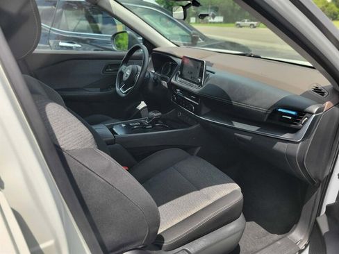 Used 2022 Nissan Rogue S FWD image 15
