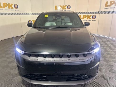 Used 2025 Jeep Wagoneer S Limited AWD/4WD image 12