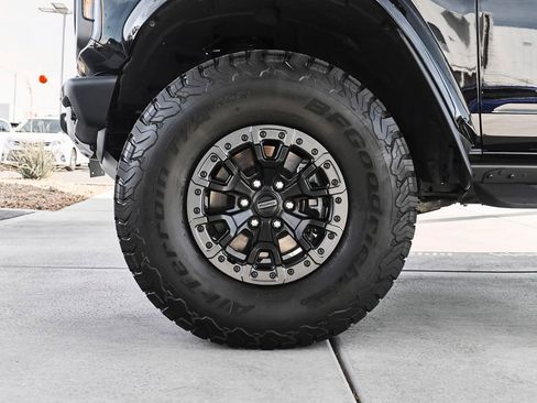Used 2024 Ford Bronco Raptor AWD/4WD image 3