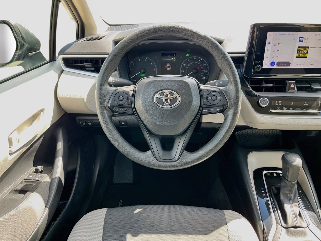 Used 2024 Toyota Corolla LE w/ LE Convenience Package FWD image 20