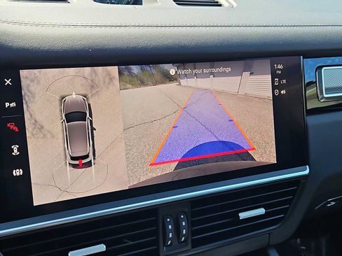 Certified 2023 Porsche Cayenne S AWD/4WD image 29