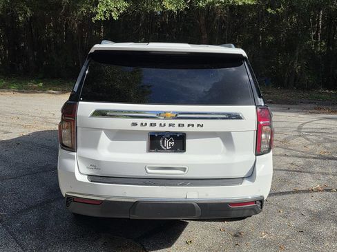 Used 2023 Chevrolet Suburban LS AWD/4WD image 3