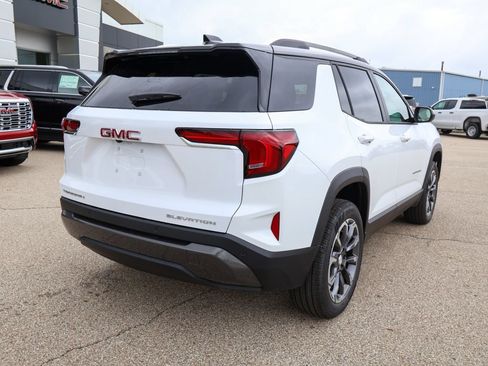 New 2027 GMC Terrain Elevation w/ Elevation Premium Package FWD image 3
