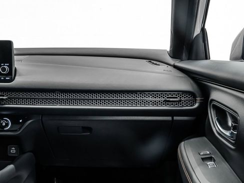 Used 2023 Honda HR-V Sport image 19