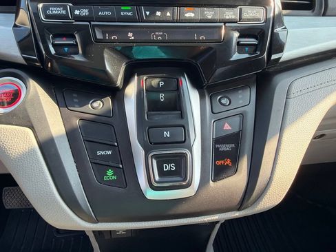 Used 2019 Honda Odyssey EX-L image 30