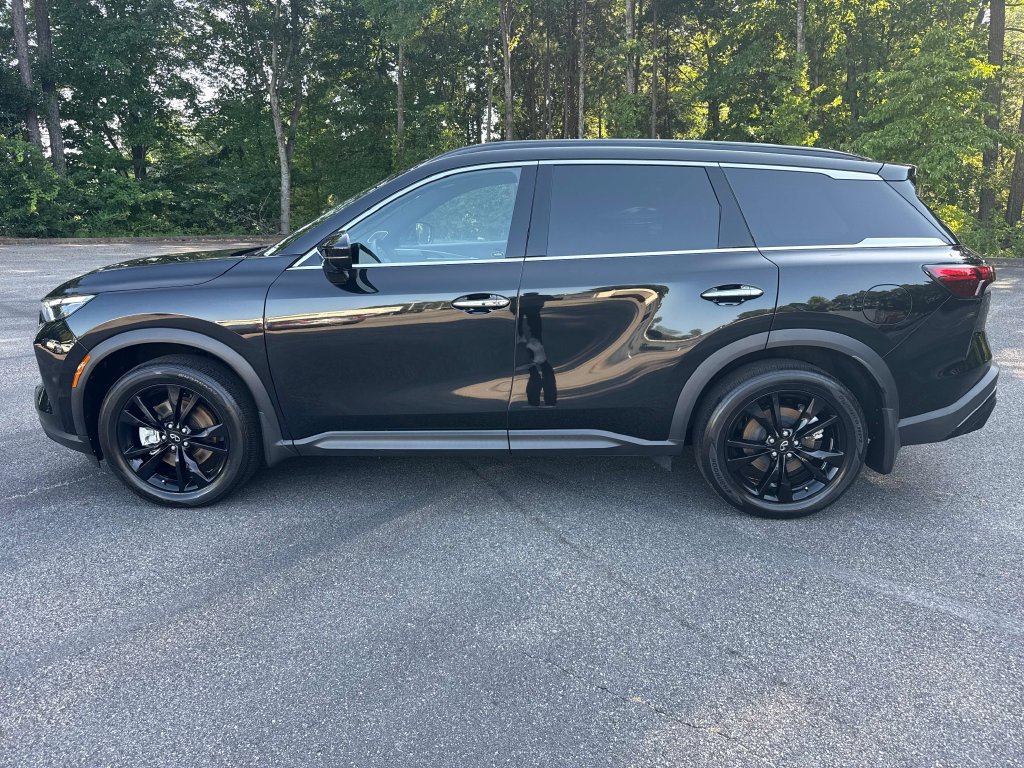 Used 2025 INFINITI QX60 Luxe w/ Black Edition FWD image 9