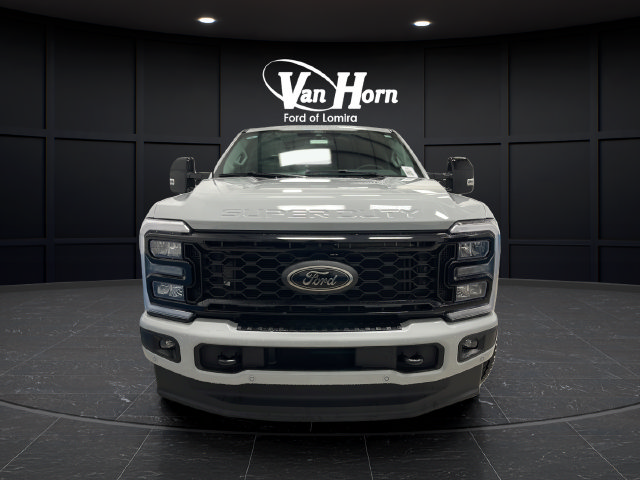 Used 2026 Ford F250 Lariat AWD/4WD image 2