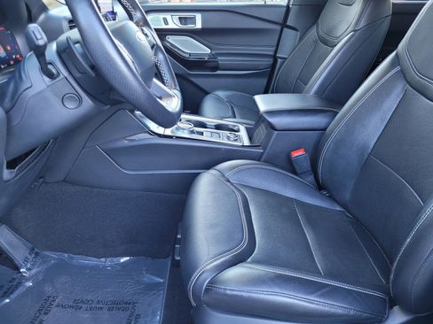 Used 2023 Ford Explorer ST w/ Equipment Group 401A image 21