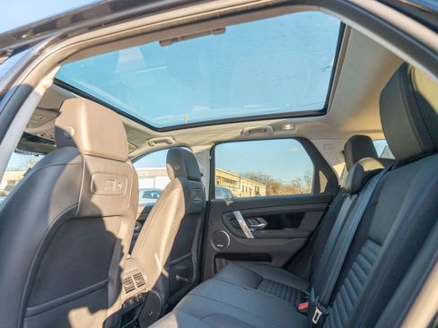 Used 2025 Land Rover Discovery Sport S image 34