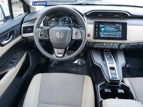 Used 2018 Honda Clarity Base image 15