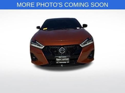 Used 2021 Nissan Maxima SR w/ Sport Mat Group image 9