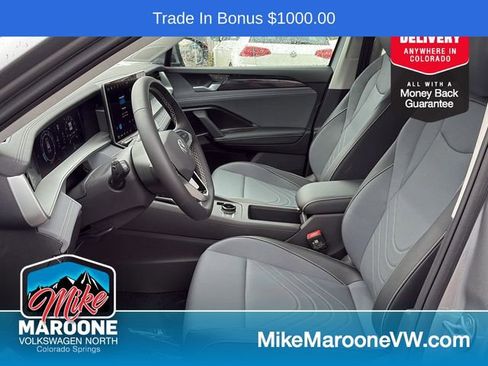 New 2026 Volkswagen Tiguan SE image 7