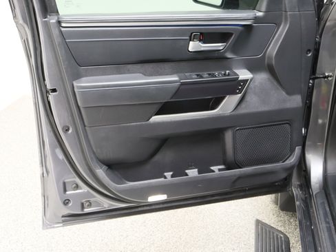 Used 2024 Toyota Tundra Platinum image 12