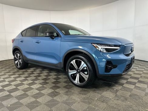 Used 2023 Volvo C40 P8 Recharge Plus image 2