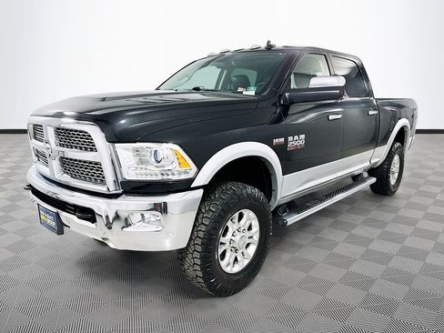 Used 2018 RAM 2500 Laramie w/ Convenience Group image 3