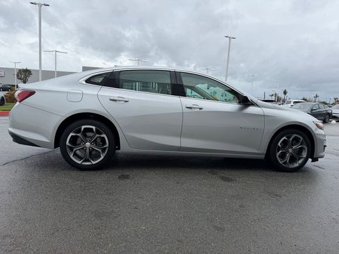 Used 2021 Chevrolet Malibu LT w/ Leather Package image 7