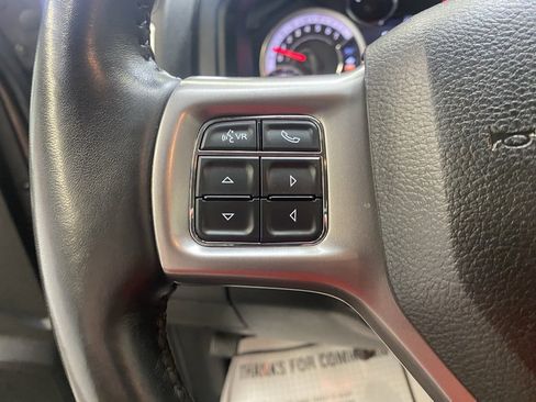 Used 2022 RAM 1500 Classic SLT w/ Electronics Group image 21