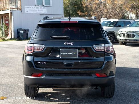 Used 2018 Jeep Compass Latitude w/ Popular Equipment Group image 7