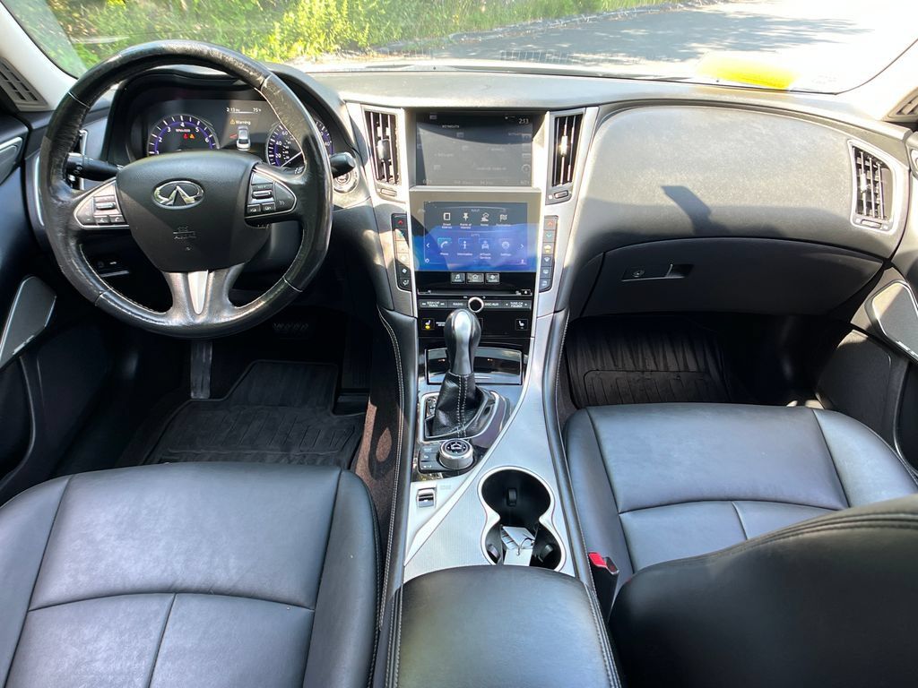 Used 2017 INFINITI Q50 Premium w/ 2.0T Premium Plus Package AWD/4WD image 13