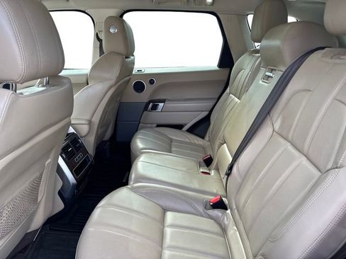 Used 2016 Land Rover Range Rover Sport HSE image 8
