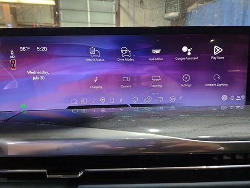 New 2026 Cadillac Escalade IQ Luxury 2 image 33