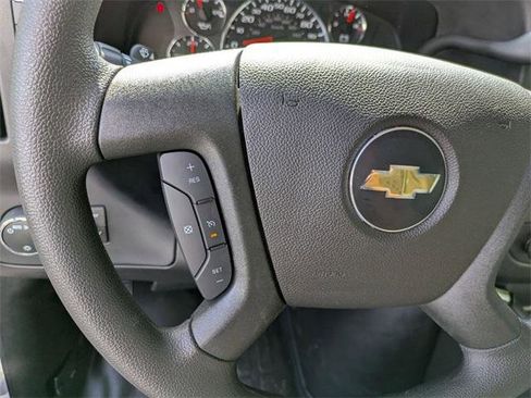 New 2025 Chevrolet Express 3500 w/ Power Convenience Package image 13