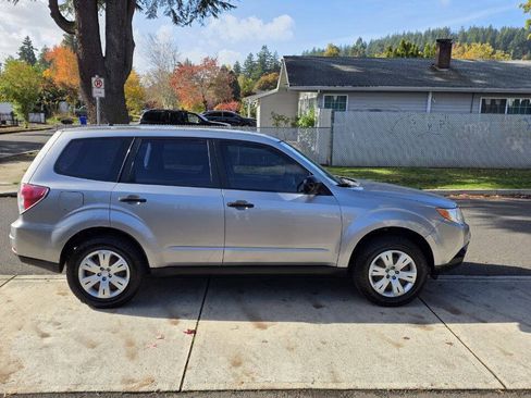 Used 2009 Subaru Forester 2.5X AWD/4WD image 4