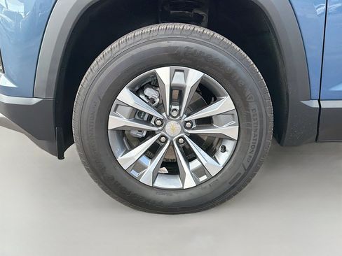 Used 2026 Chevrolet Equinox LT image 41