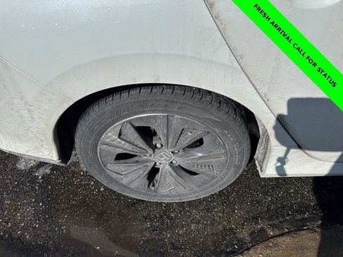 Used 2018 Honda Civic EX image 5