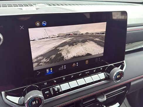 New 2026 Chevrolet Colorado Z71 w/ Technology Package image 27